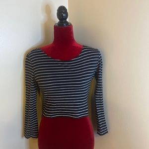 Forever 21 Black & White Pinstriped Zebra Pattern Crop Top